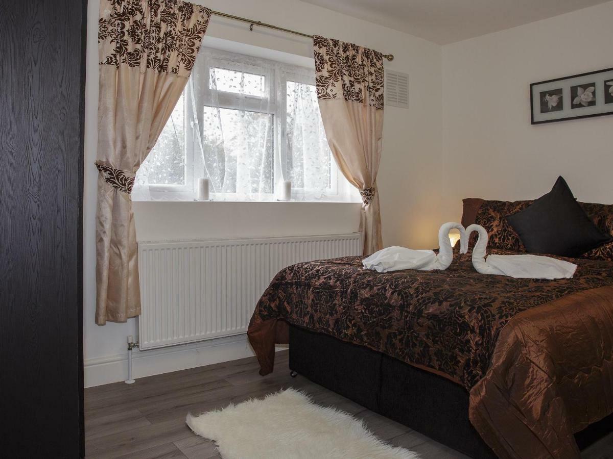 Gooseacre Rooms Harrow Exterior photo