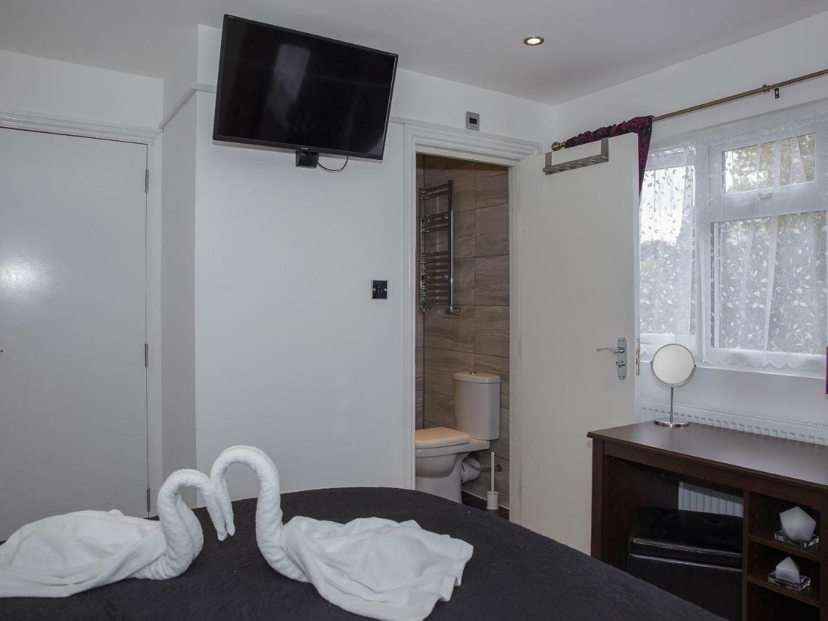 Gooseacre Rooms Harrow Exterior photo