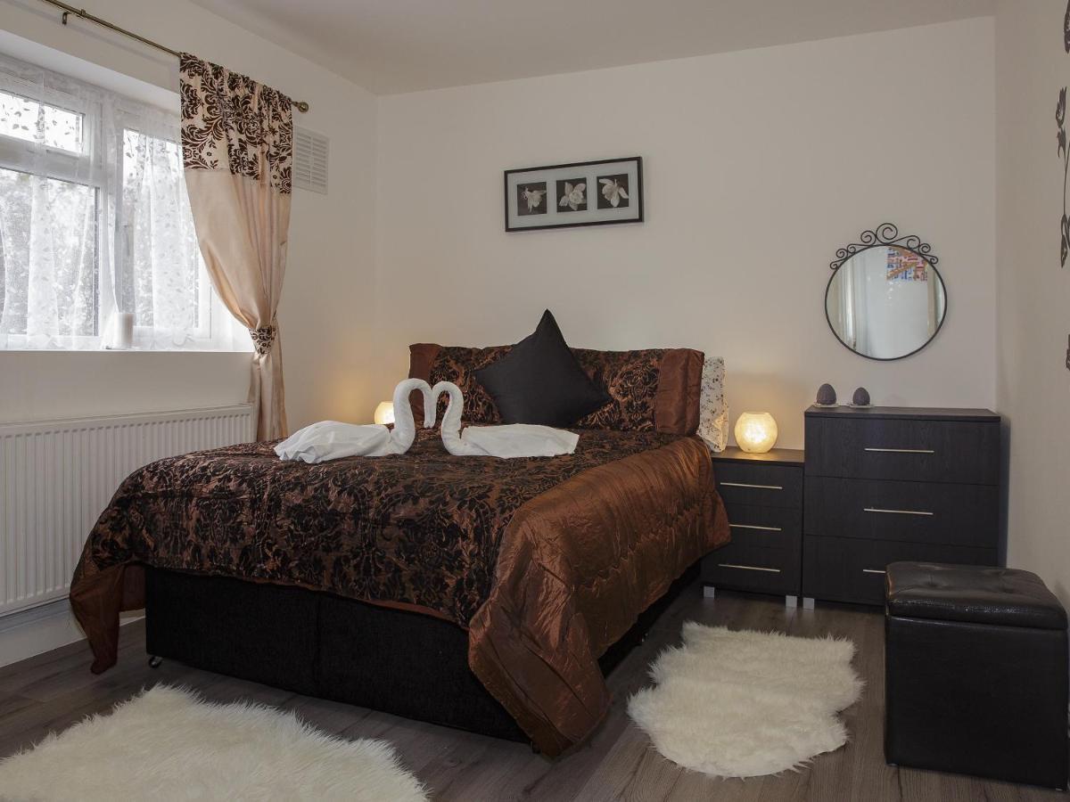 Gooseacre Rooms Harrow Room photo